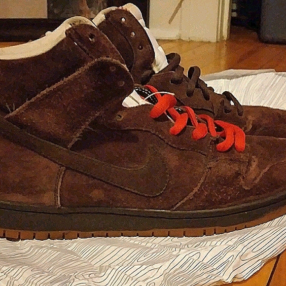 Nike Other - Nike SB Dunk Pro Budweiser